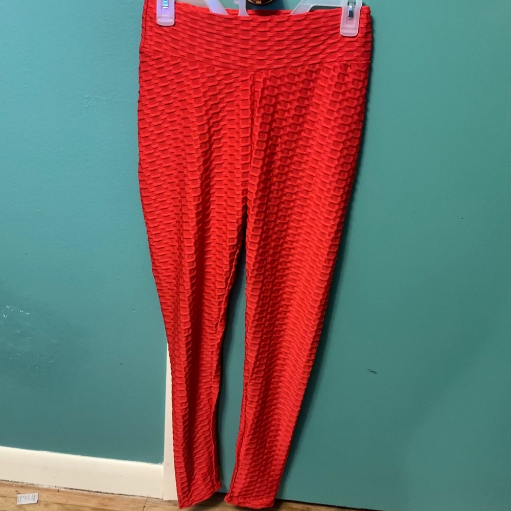 Anti cellulite high waisted red leggings